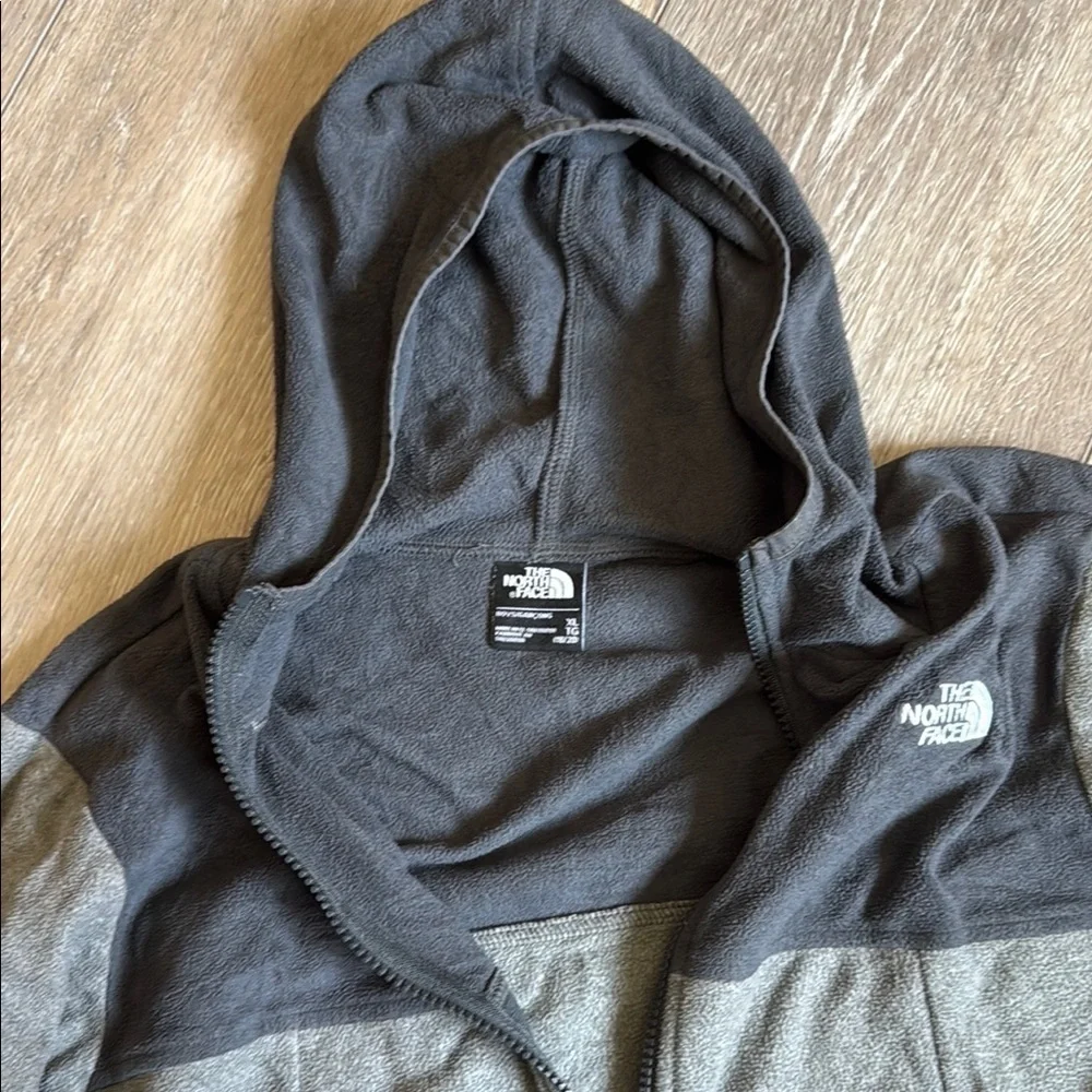 The North Face boys XL full zip fleece